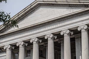 美国财政部发布新一轮伊朗相关制裁