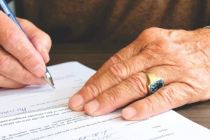 如何查询定损结果？定损查询过程中有哪些需要注意的地方？